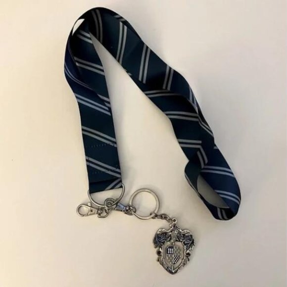 Harry Potter Ravenclaw lanyard with Keychain - Picture 2 of 3